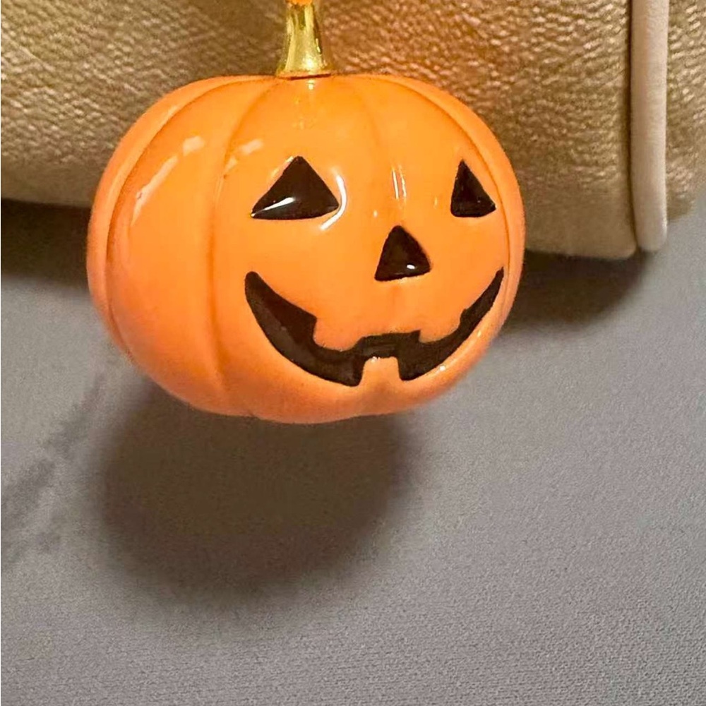 Coach Gold Shoulder Bag with Orange Pumpkin Charm - Picture 4 of 9